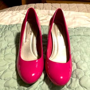 Comfort Plus by Predictions. Size 7.5